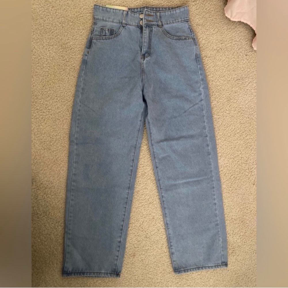 Blue baggy jeans